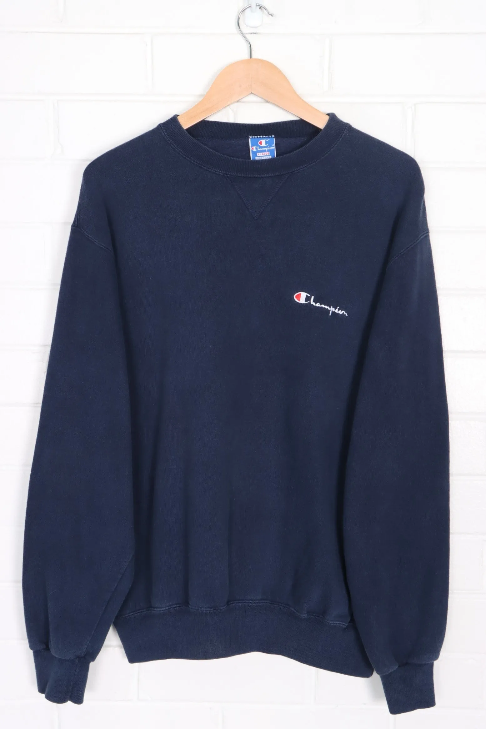 CHAMPIOIN Navy Blue Embroidered Logo Crewneck Sweatshirt USA Made (XL)