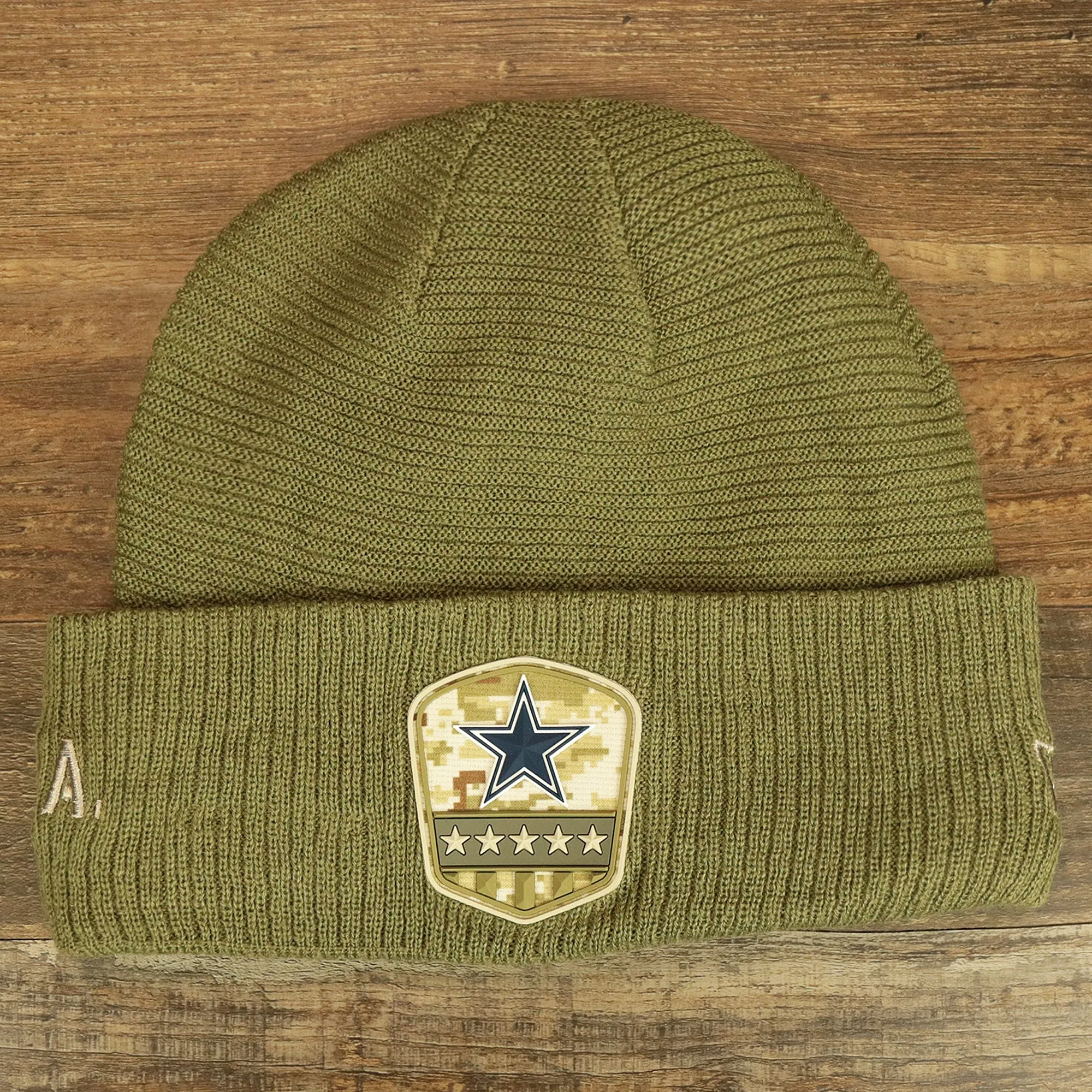 Dallas Cowboys Salute To Service Ribbon Rubber Military Cowboys Patch On Field NFL Beanie | Military Green Beanie