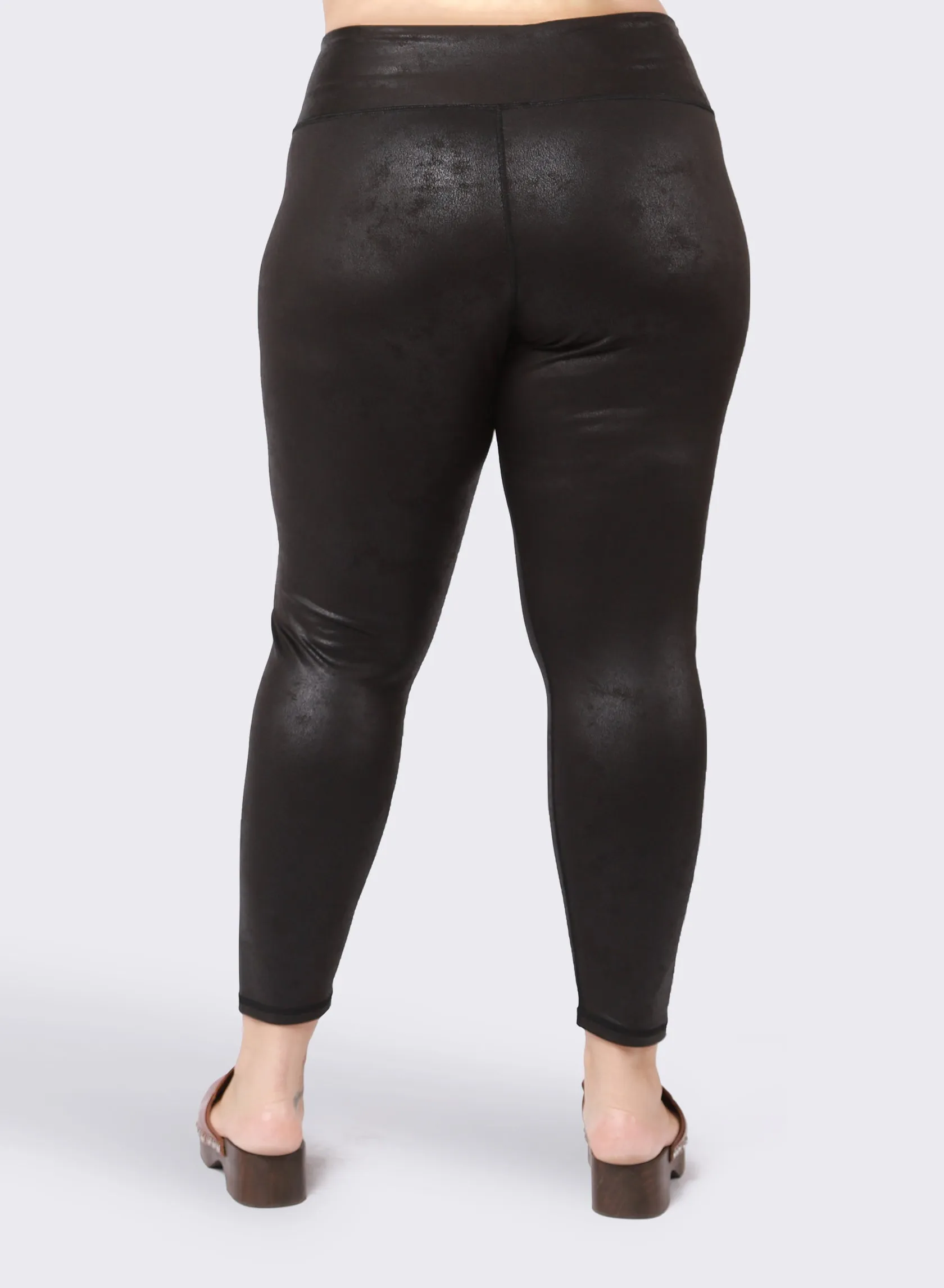 Dex Plus Coated Legging In Black