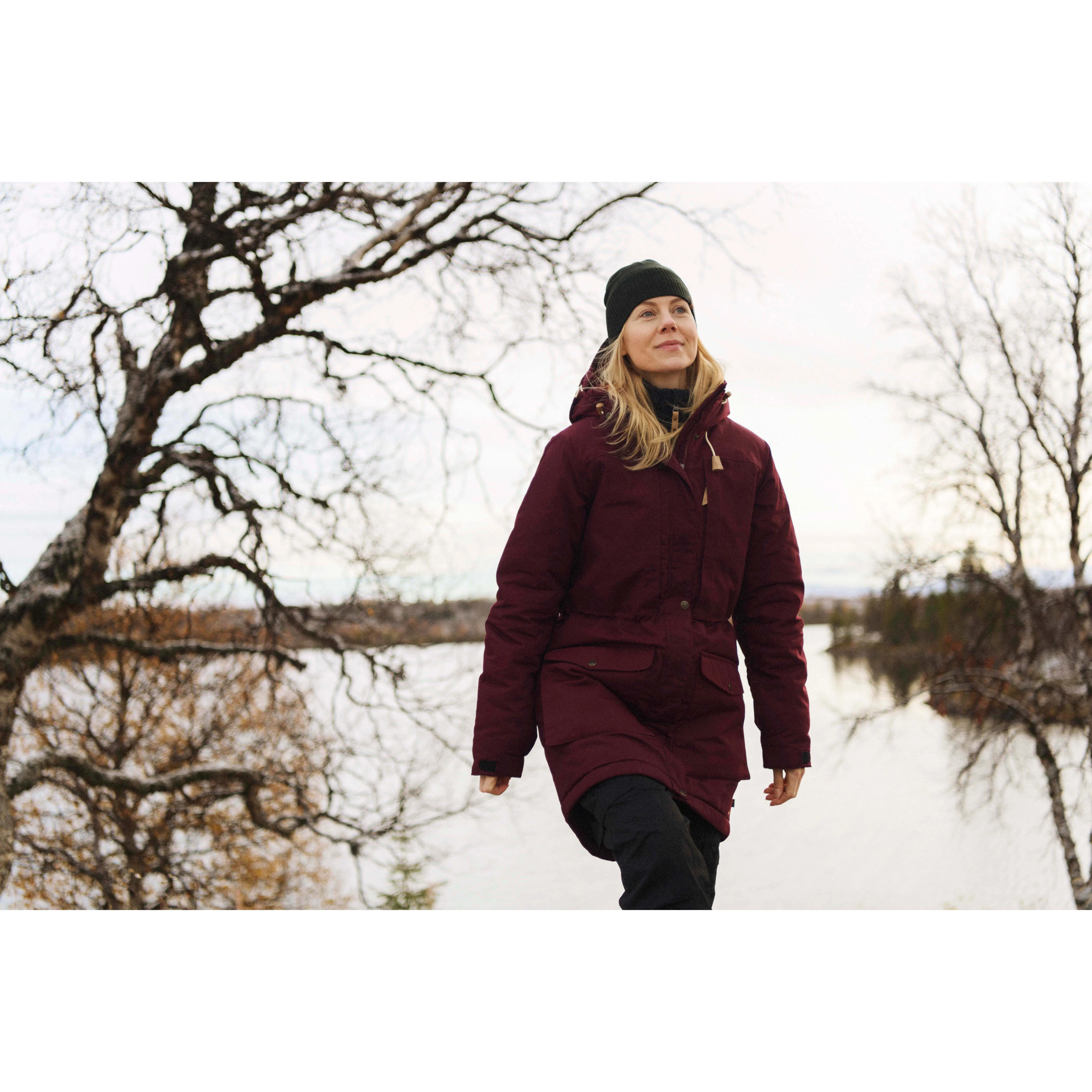 Fjällräven Women's Singi Wool Padded Parka Black | Buy Fjällräven Women's Singi Wool Padded Parka Black here | Outnort