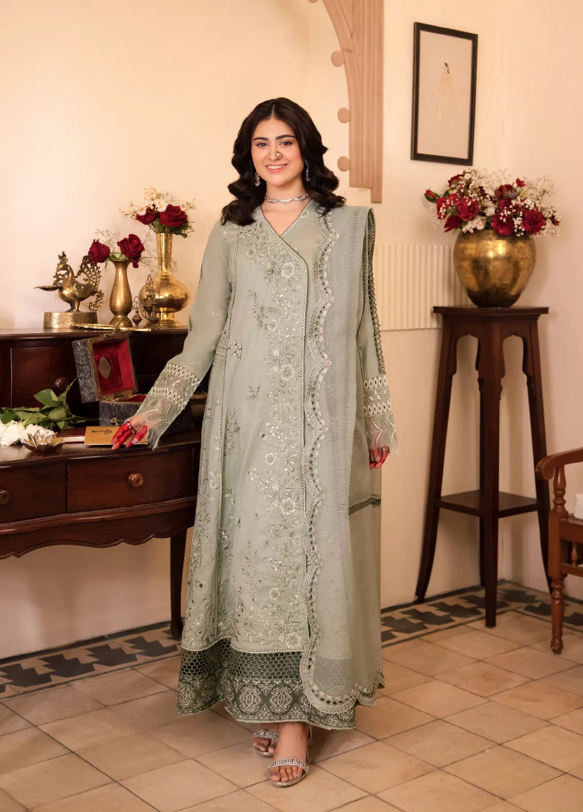 Nani Ka Ghar By Iznik Luxury Lawn Eid 3 Piece Unstitched Suit IZ24NGLLE D-02 DAREECHA