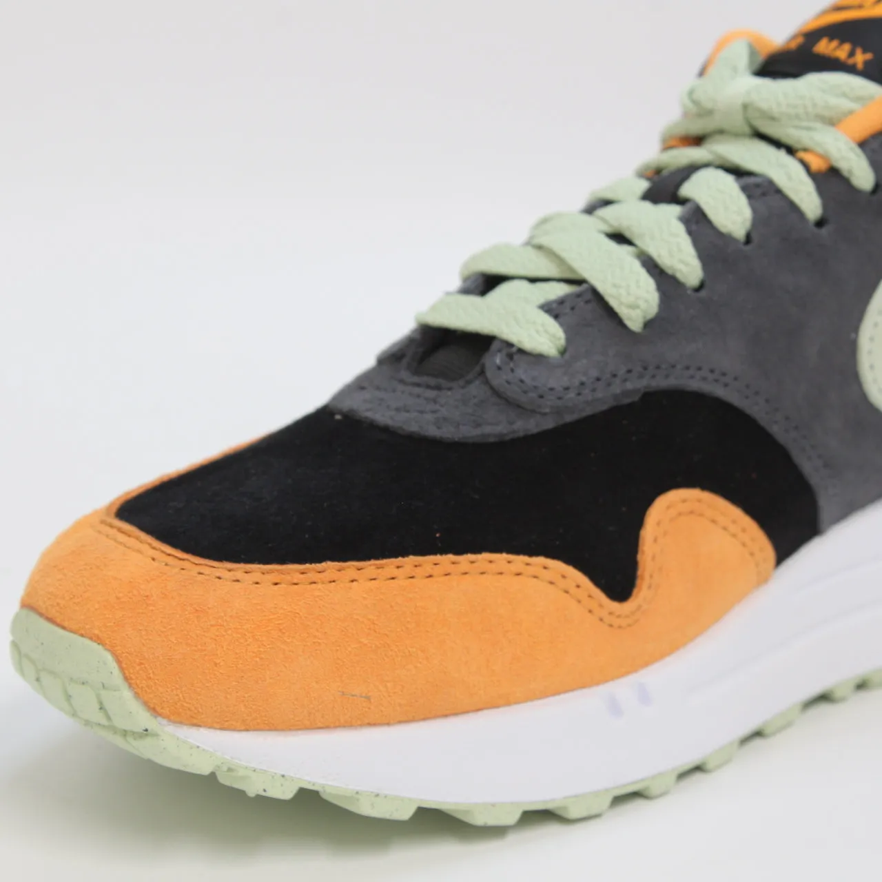 Nike Air Max 1 Trainers Anthracite Honeydew Black Kumquat