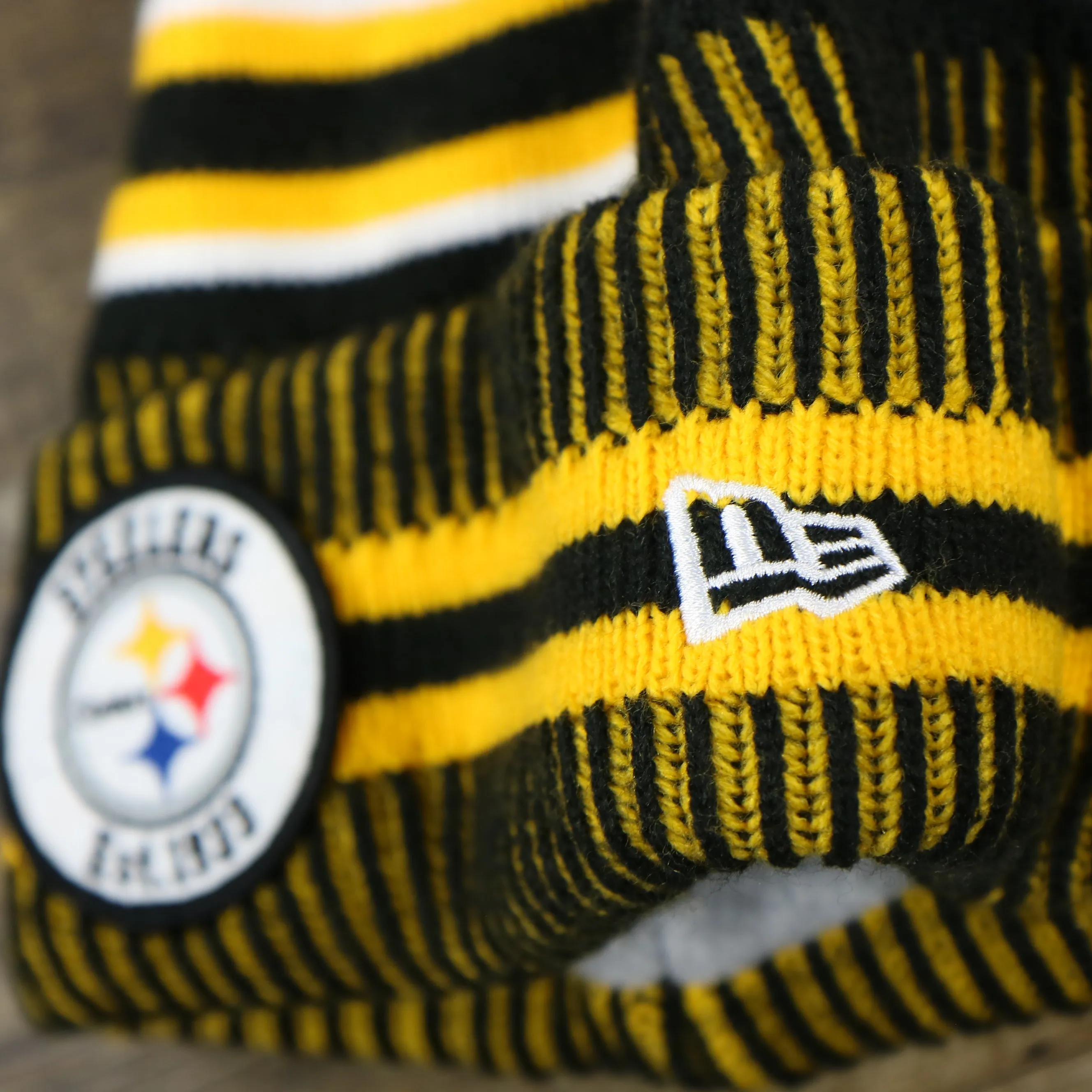 Pittsburgh Steelers On Field Sideline Cuffed Winter Knit Pom Pom Beanie | Yellow Winter Beanie