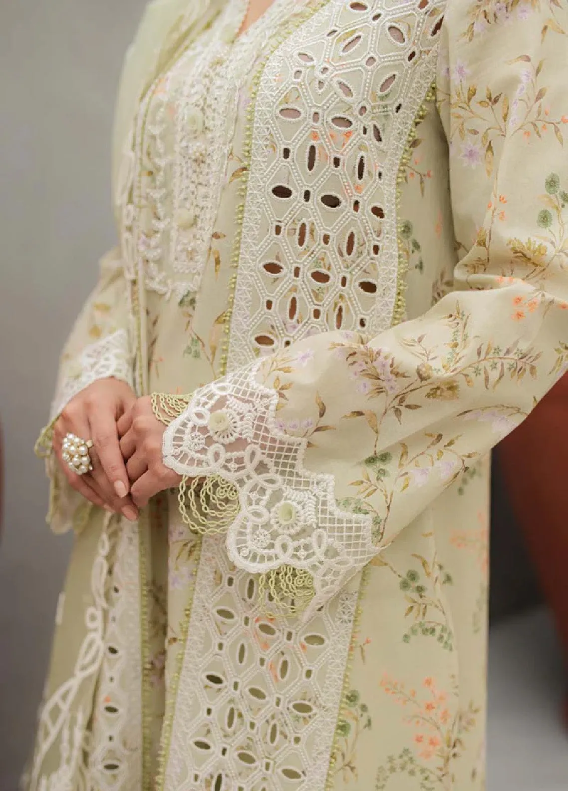 Qalamkar Qline Embroidered Lawn 3 Piece Unstitched Suit Q24QEL-01 EULALIA