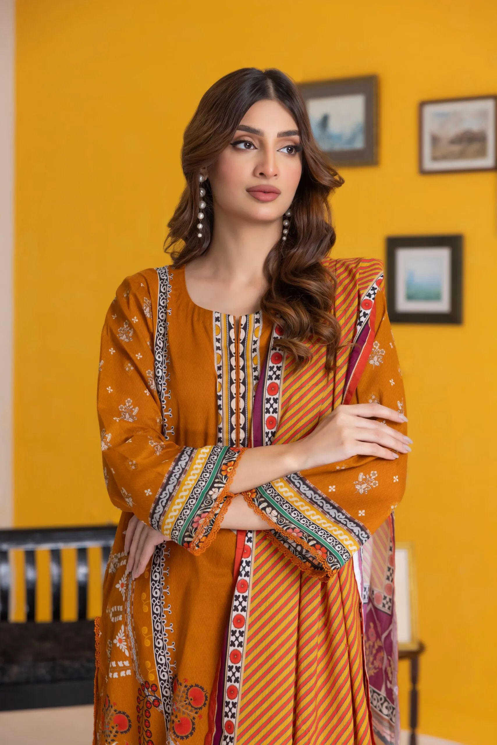 Regalia Salina Vol-25 Unstitched Digital Printed Lawn 3Pc Suit S25-02