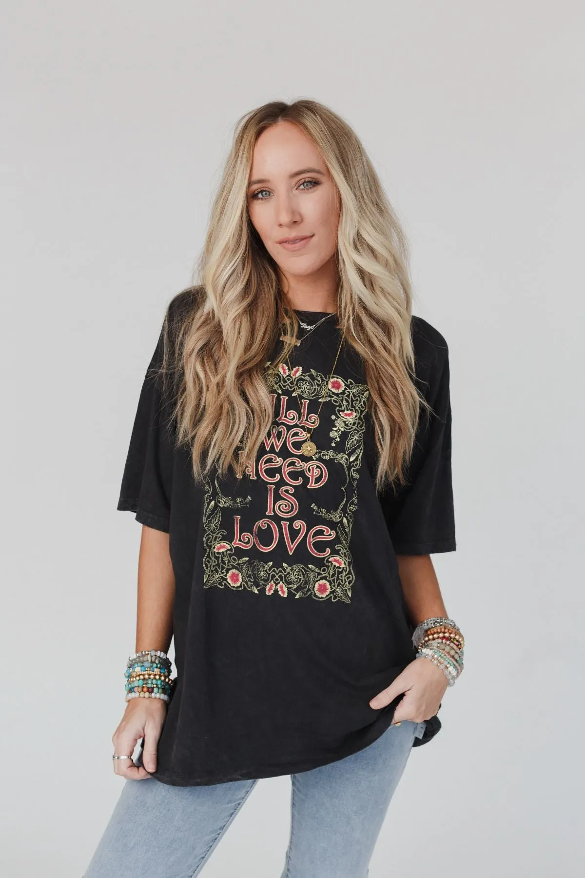 Share The Love Graphic Tee - Charcoal