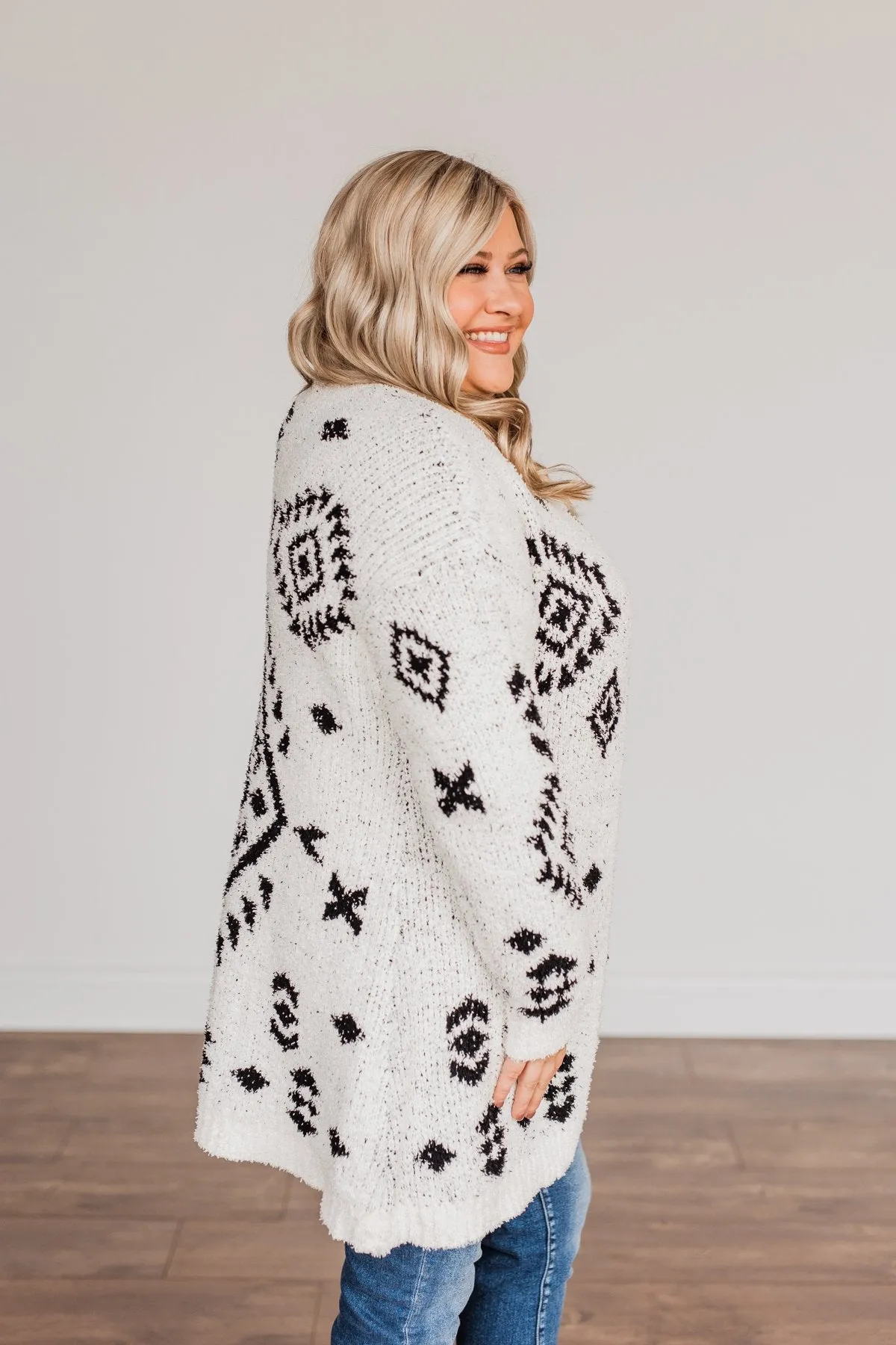 Simply Chic Aztec Cardigan- Black & Ivory