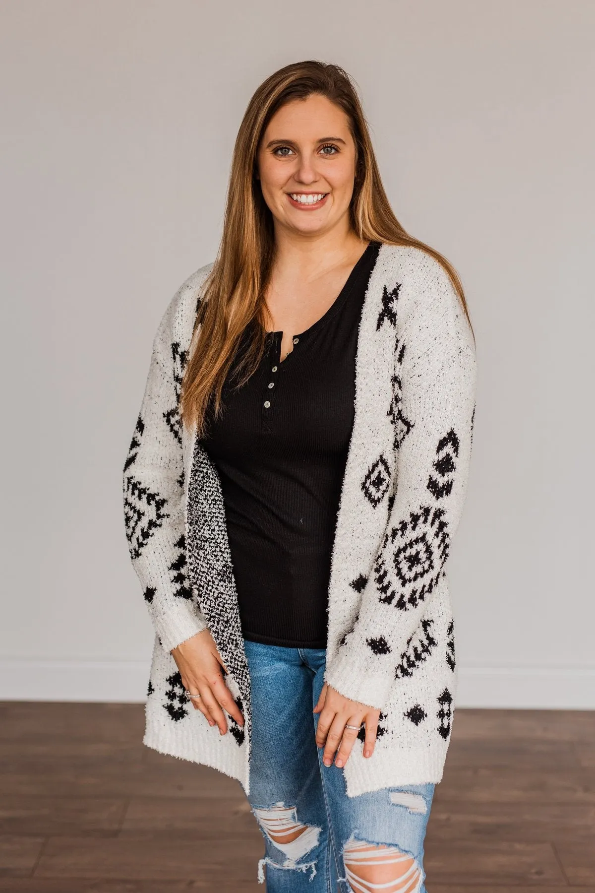 Simply Chic Aztec Cardigan- Black & Ivory