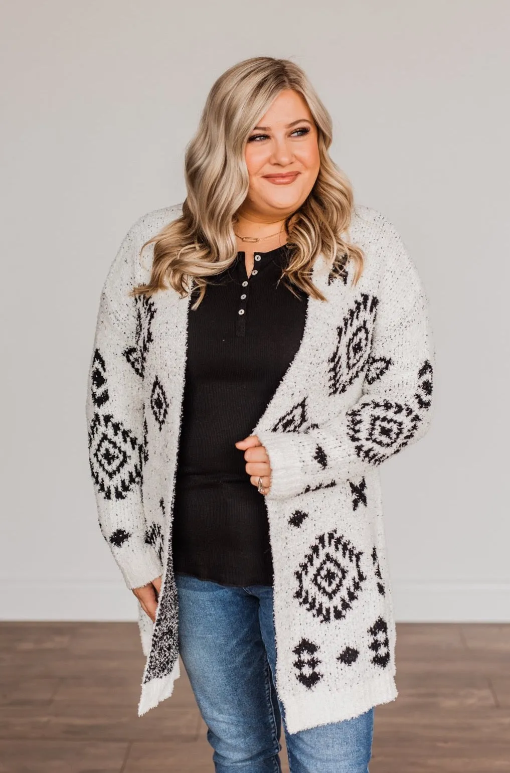 Simply Chic Aztec Cardigan- Black & Ivory