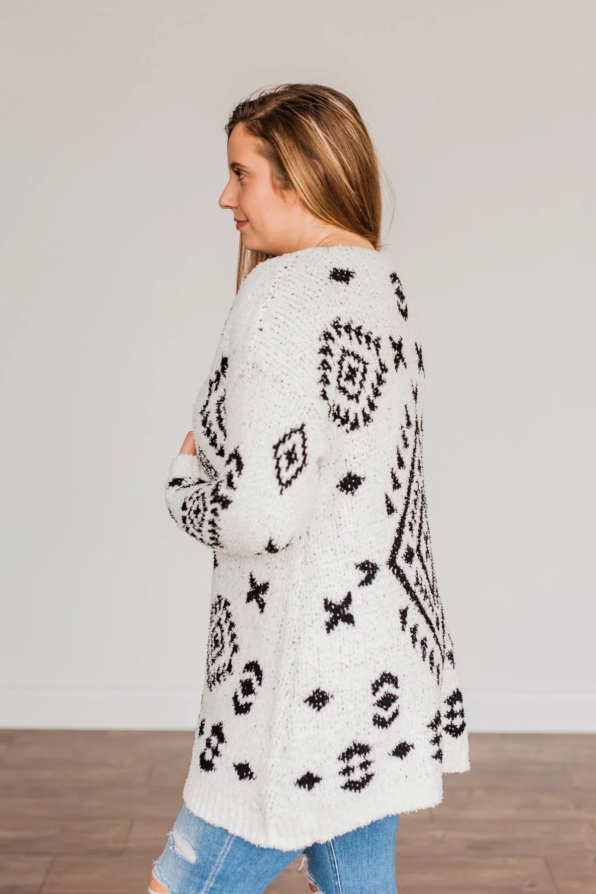 Simply Chic Aztec Cardigan- Black & Ivory