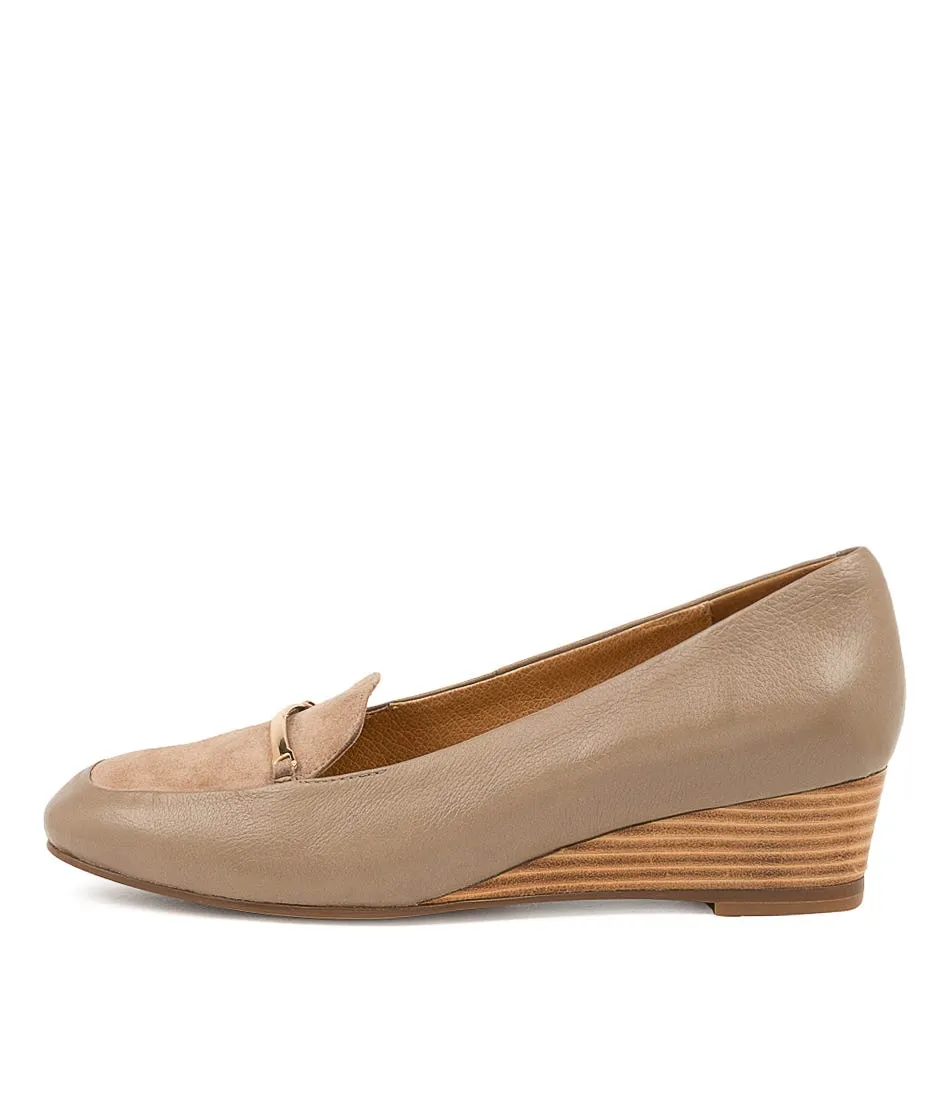 SUPERSOFT Besti Taupe Leather Wedges