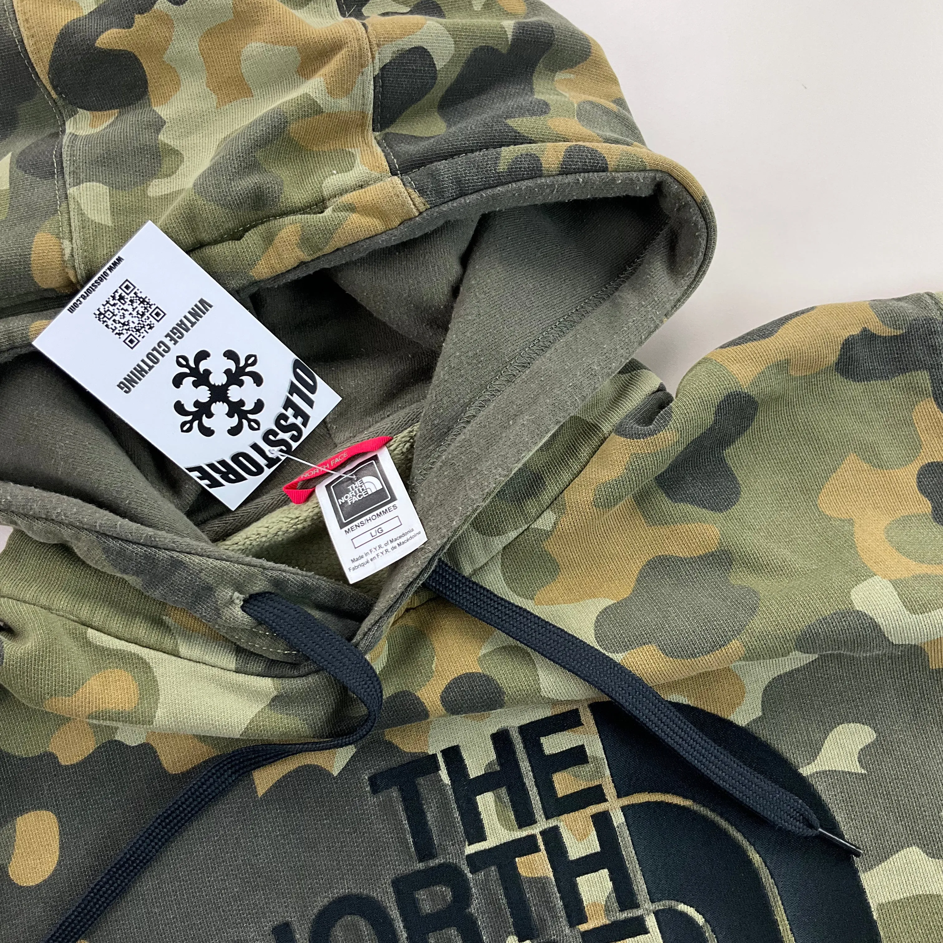 The North Face Hoodie - Large