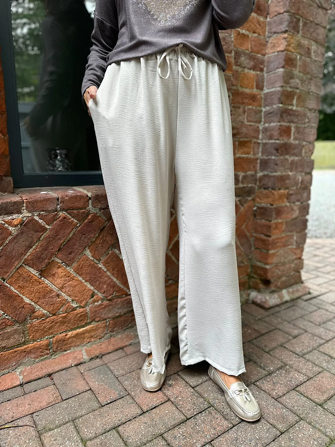 White Wide Leg Pocket Trousers Claudia