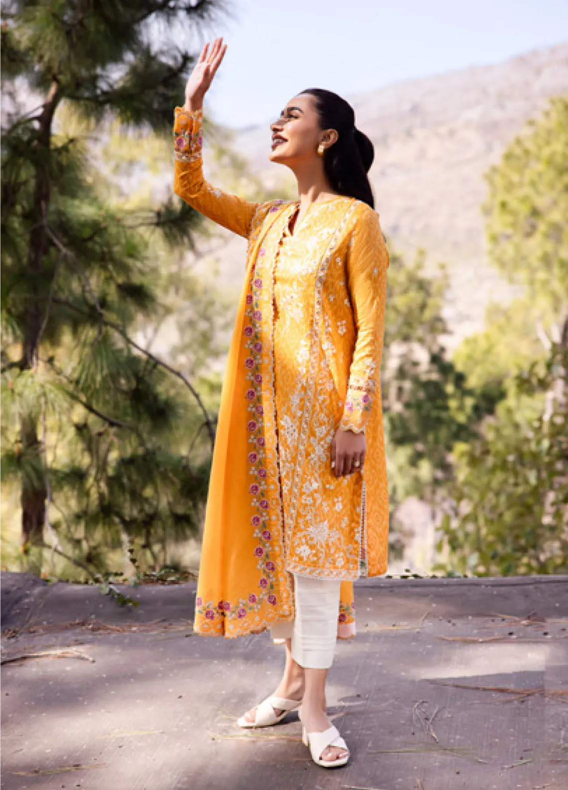 Zaha By Khadija Shah Embroidered Lawn 3 Piece Unstitched Suit ZH24EL D-15A